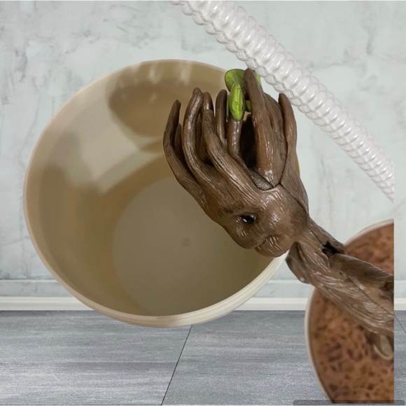 Walt Disney World Guardians Of The Galaxy Baby Groot Cup w/Straw  NEW… - Picture 3 of 6